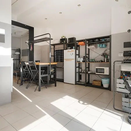 Guesthost - Modern Loft X4 Navigli Apartament Mediolan